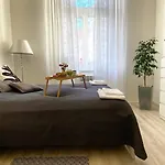 Homelike *